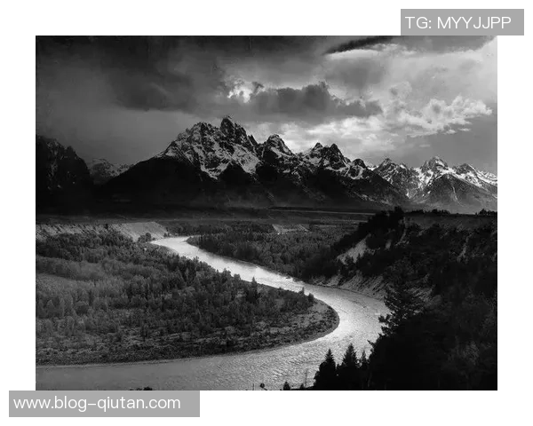 亚当斯的传奇人生与影响力探索：从个人成就到历史地位的全面分析